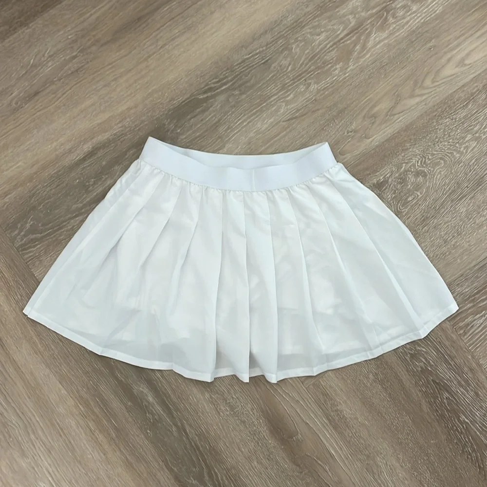 ALO YOGA White Varsity Tennis Skirt Small